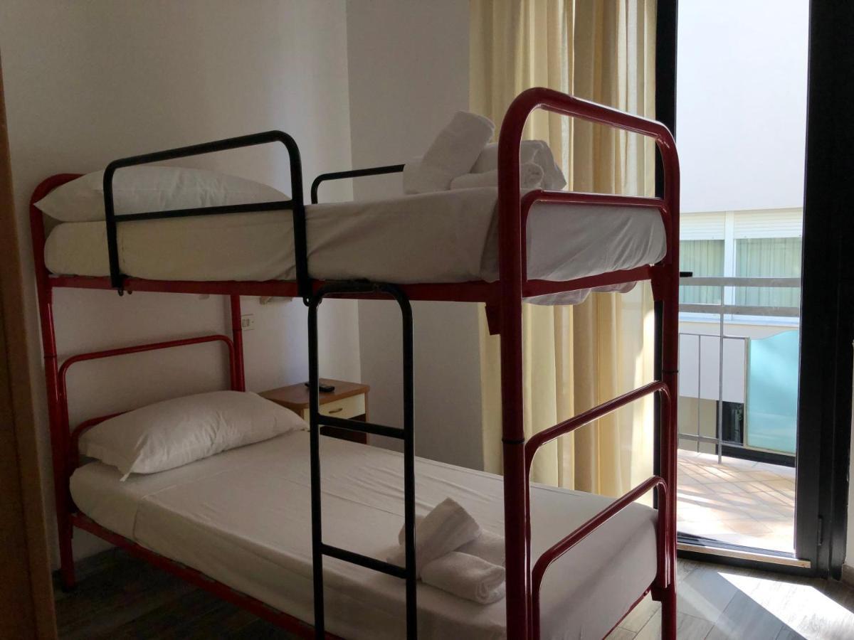 בלריה-איגאה מרינה Vinsea Hotel מראה חיצוני תמונה