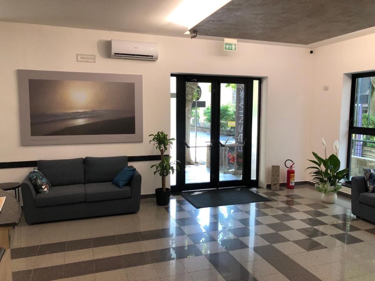 בלריה-איגאה מרינה Vinsea Hotel מראה חיצוני תמונה
