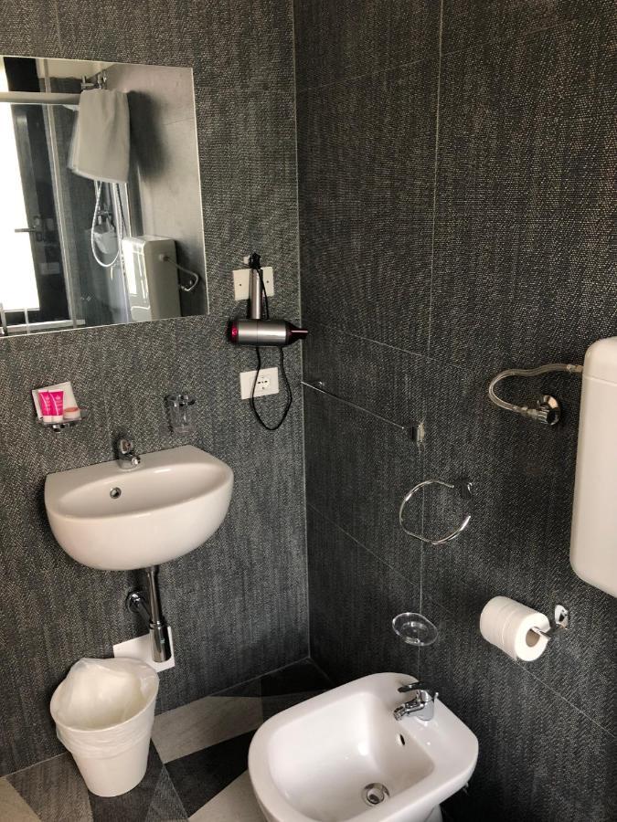 בלריה-איגאה מרינה Vinsea Hotel מראה חיצוני תמונה