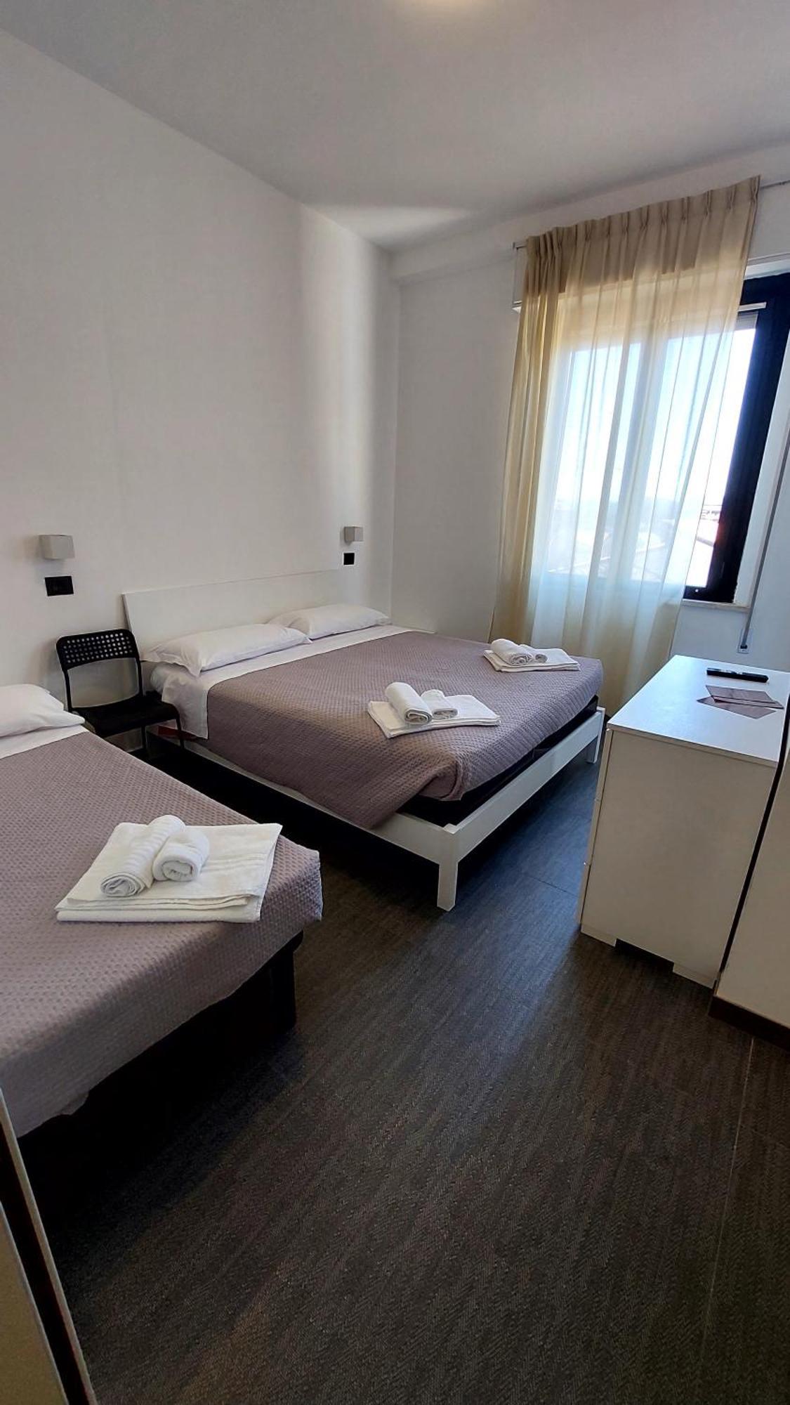 בלריה-איגאה מרינה Vinsea Hotel מראה חיצוני תמונה